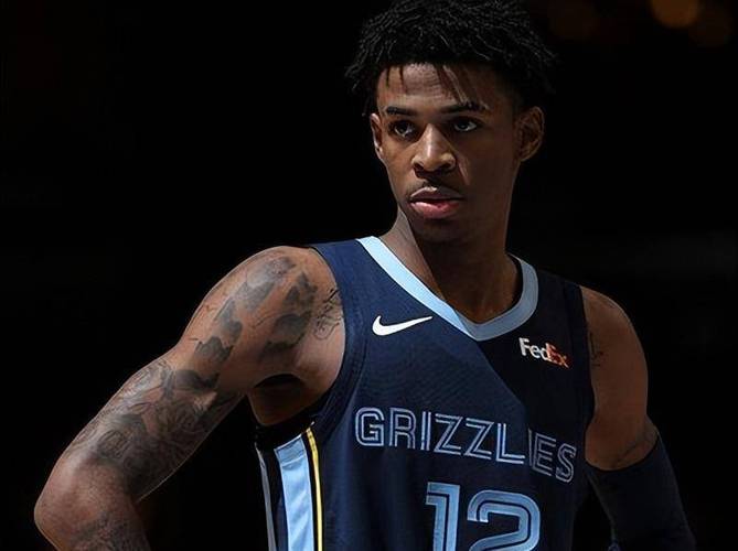 摔跤女王对打摔角女王