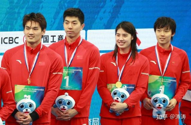 内马尔女儿海伦娜 内马尔女儿海伦娜妈妈几岁 内马尔女儿海伦娜 内马尔女儿海伦娜妈妈几岁