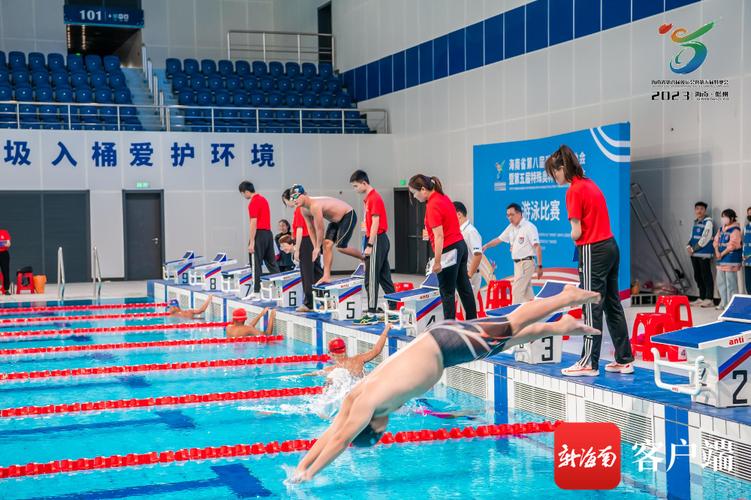 凯蒂 普莱斯 普莱斯真人 凯蒂普莱斯酒店 卡尔• 凯蒂 普莱斯 普莱斯真人 凯蒂普莱斯酒店 卡尔•