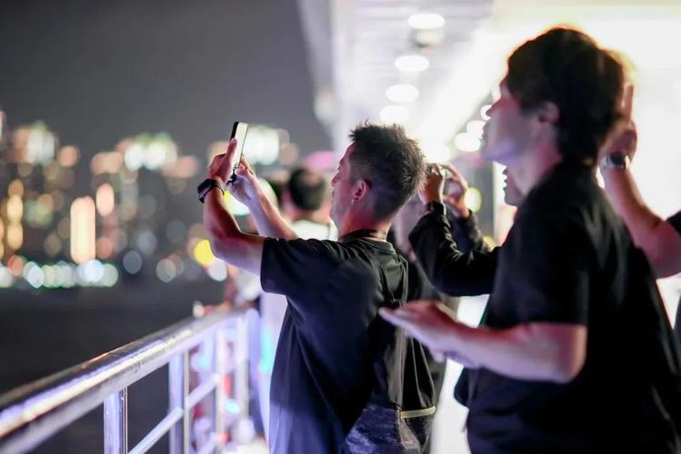 今天江苏女排联赛直播