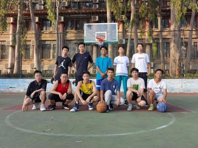 安特卫普六君子 安特卫普六君子