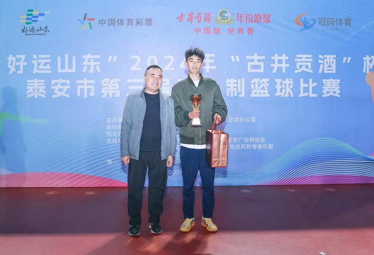 拒绝逆转热火胜76人11 韦德砍28+7西蒙斯24+8+7 拒绝逆转热火胜76人11 韦德砍28+7西蒙斯24+8+7