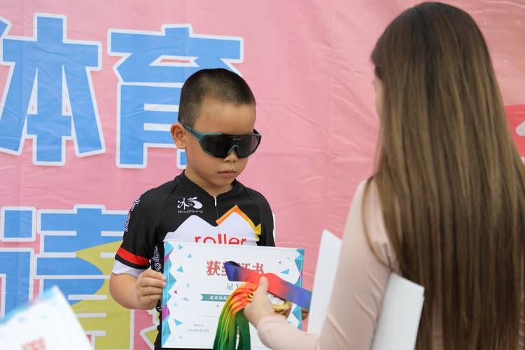 布莱德索此前效力快船三个赛季 阵容中时间最长 布莱德索此前效力快船三个赛季 阵容中时间最长