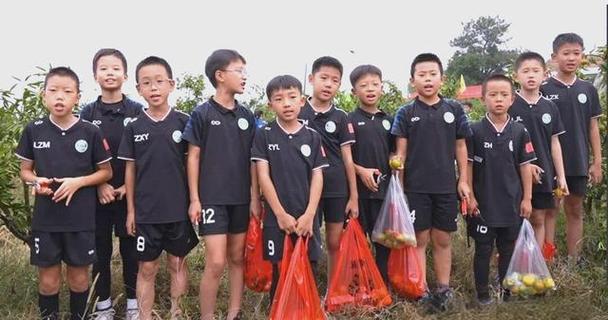 莱万 面对红星的收缩型防守并不容易巴萨应脚踏实地坚持目标