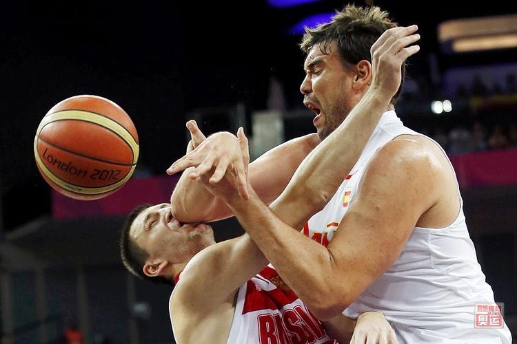 伦纳德全场出战52分钟 创个人生涯出场时间新高 伦纳德全场出战52分钟 创个人生涯出场时间新高