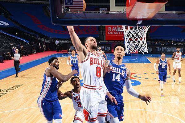 雅加达亚运会游泳 雅加达亚运会游泳接力决赛