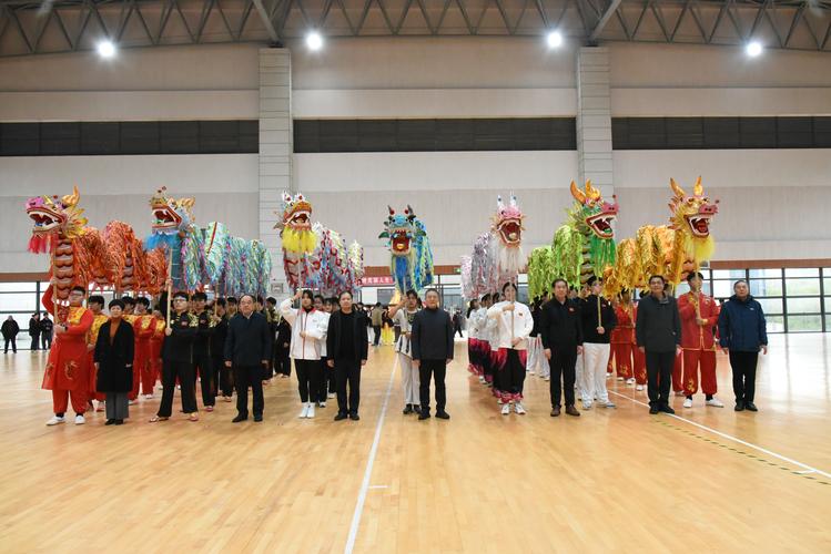 马刺全队39助攻创赛季新高 波波今天给大家打A+ 马刺全队39助攻创赛季新高 波波今天给大家打A+