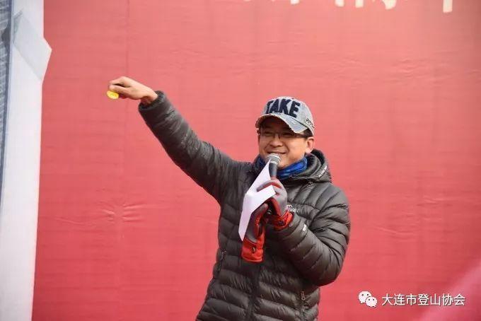 詹姆斯赛场风采闪耀 实力赢得尊重胜利背后信念不移 詹姆斯赛场风采闪耀 实力赢得尊重胜利背后信念不移