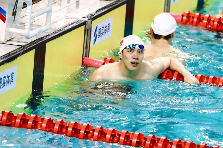 才华横溢的客战之星闪耀舞台 才华横溢的客战之星闪耀舞台