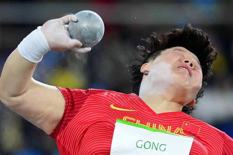 蒂格火箭对唐斯的防守十分严密 给不了唐斯球 蒂格火箭对唐斯的防守十分严密 给不了唐斯球