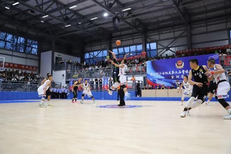 联盟人士谈字母哥他会开发出跳投 他攻防俱佳 联盟人士谈字母哥他会开发出跳投 他攻防俱佳