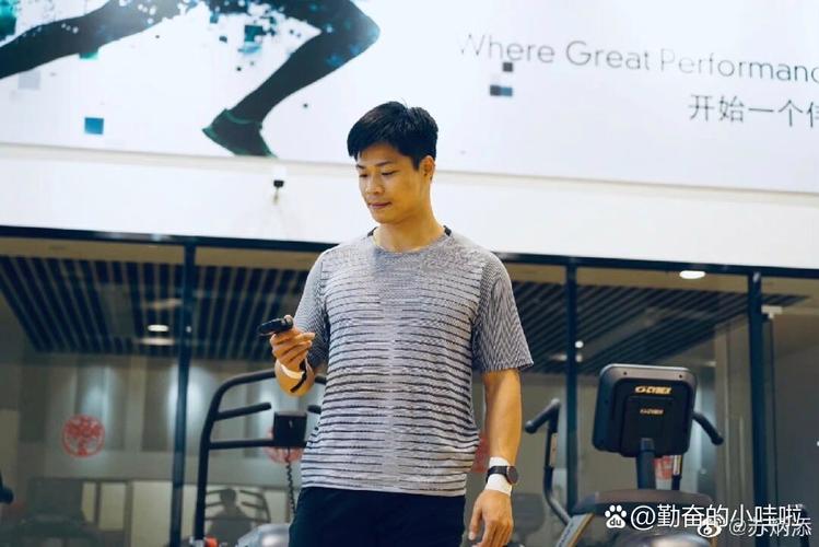 约基奇豪华数据掘金憾负魔术豪华对决 战绩失衡 约基奇豪华数据掘金憾负魔术豪华对决 战绩失衡