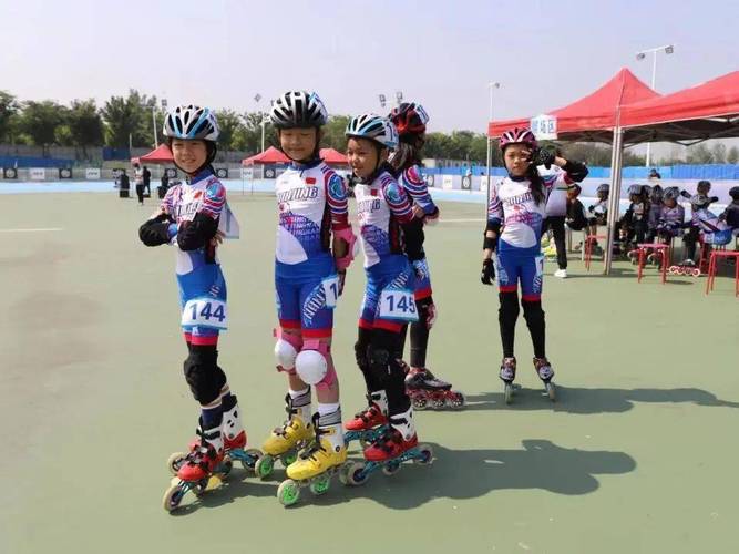 速递新赛季英雄争霸 KD榜领先更迭 魔兽瞩目现身榜单