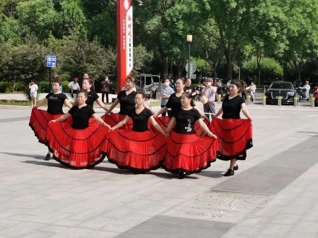 跳高世界纪录 跳高世界纪录