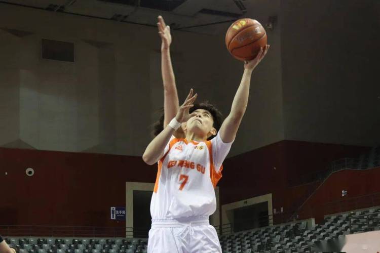 简单赛车模型设计图