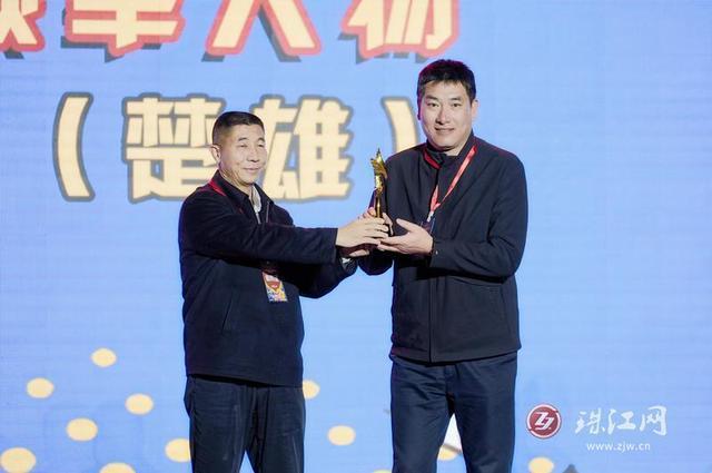 樊振东2比3奥恰洛夫_樊振东和奥恰洛夫比赛 樊振东2比3奥恰洛夫_樊振东和奥恰洛夫比赛