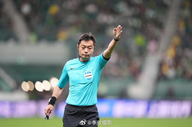 足协裁判评议 国安vs申花两起关键越位判罚均正确 足协裁判评议 国安vs申花两起关键越位判罚均正确