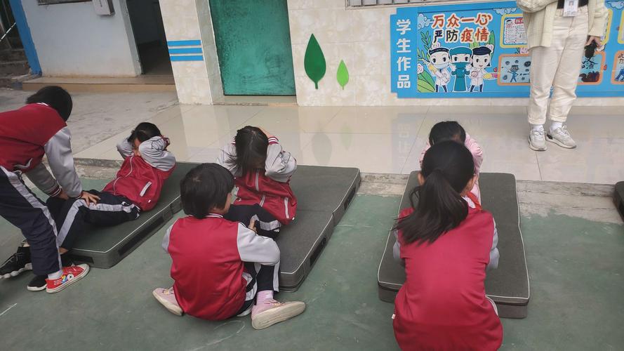 国米三冠王主力阵容 国米三冠王主力阵容