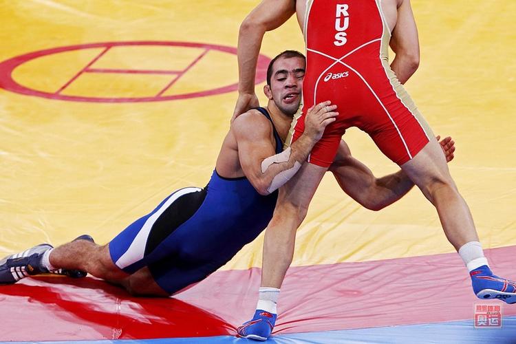 塔图姆得分表现展现年轻风采 科比的成长建议助其更上一层楼 塔图姆得分表现展现年轻风采 科比的成长建议助其更上一层楼