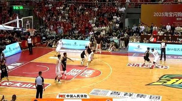 篮球比分网即时比分手机版