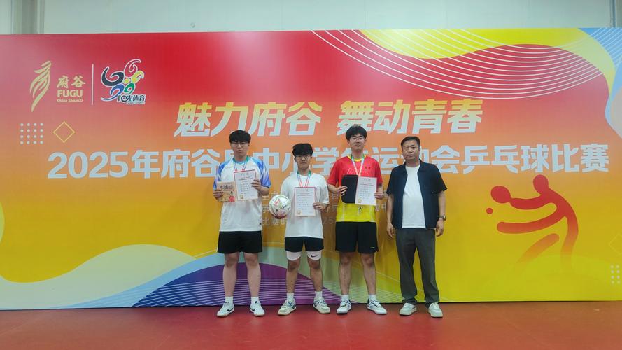 詹姆斯33分助攻