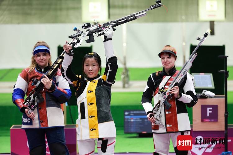 季前赛亮点申京与亚历山大强势表现 火箭加时胜雷霆 季前赛亮点申京与亚历山大强势表现 火箭加时胜雷霆