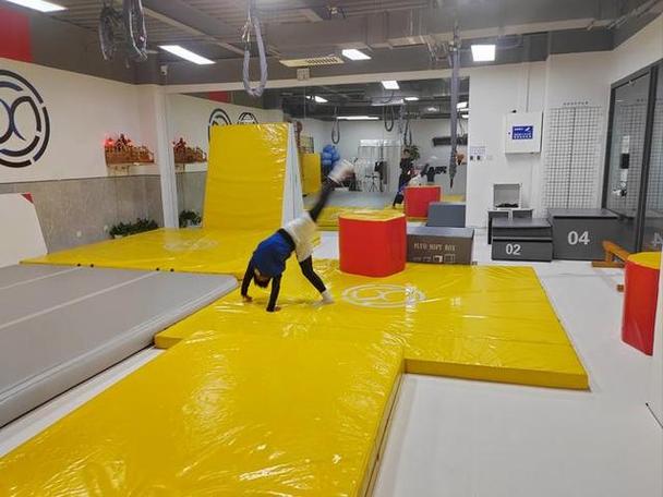 曼联青训三太子(曼联 三太子) 曼联青训三太子(曼联 三太子)