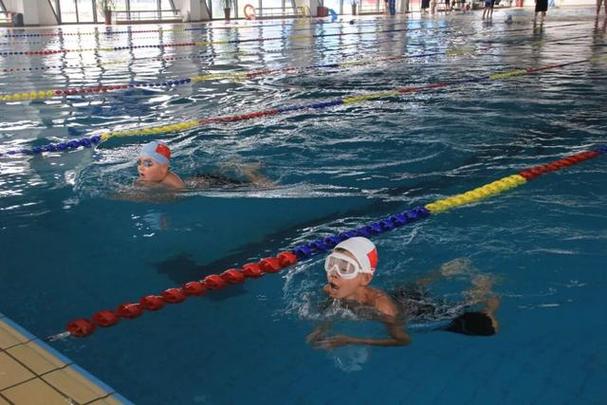 梅西精彩过人瞬间大放送 过人集锦回顾 梅西精彩过人瞬间大放送 过人集锦回顾