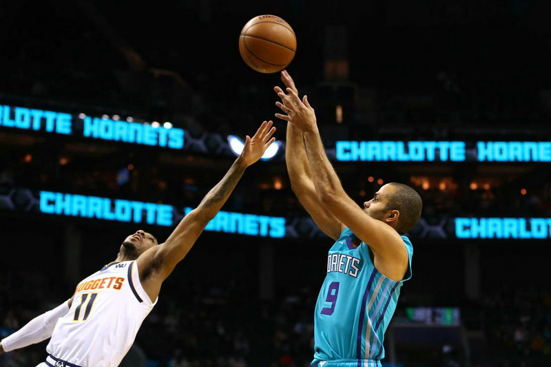 中国球迷介绍小佩顿***绰号 引发关注 本人转发 中国球迷介绍小佩顿***绰号 引发关注 本人转发