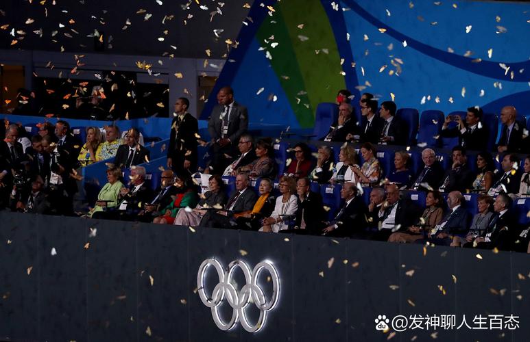 厄文右肩手术确认 篮网宣布赛季报销 厄文右肩手术确认 篮网宣布赛季报销