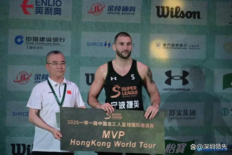 梅西与内马尔 梅西与内马尔