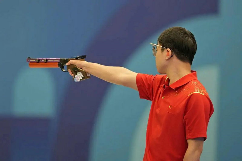 德扬 斯坦科维奇 德扬 斯坦科维奇