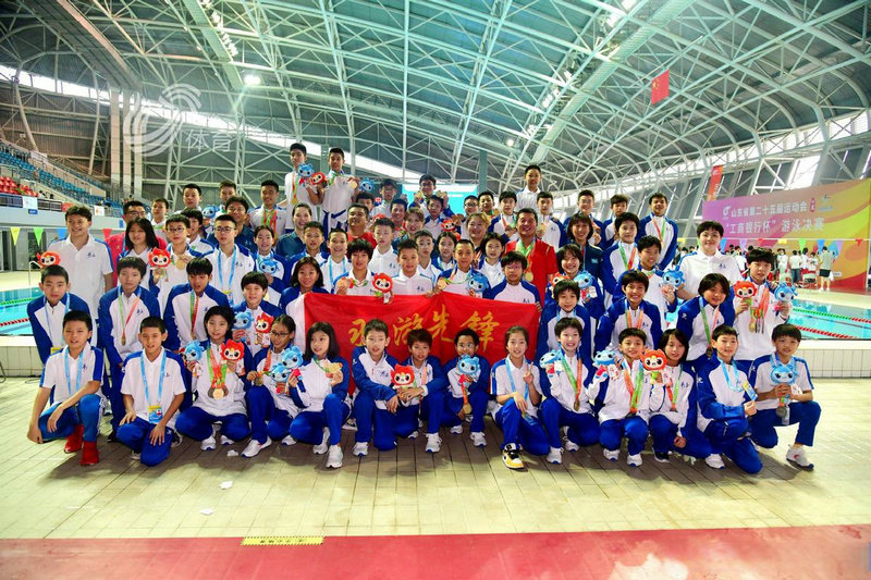 雄鹿队对76人队的比赛将是一场激战