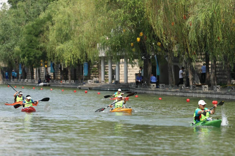 勇士122-120险胜灰熊 勇士122-120险胜灰熊