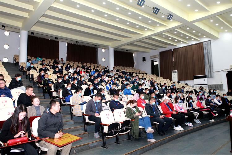 欧文节目詹姆斯与阿杜并肩瞬间 不容错过的精彩战斗记忆 欧文节目詹姆斯与阿杜并肩瞬间 不容错过的精彩战斗记忆