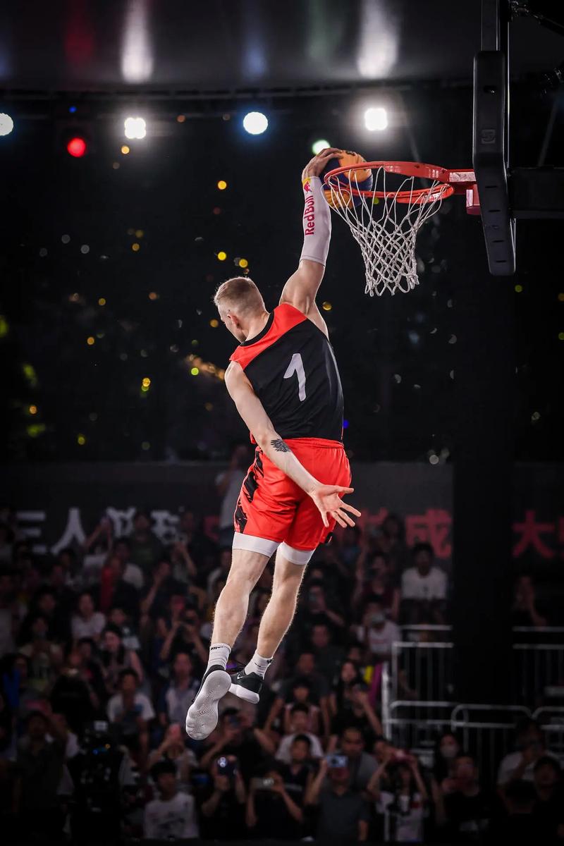 美女游泳夏装套装 美女游泳夏装套装