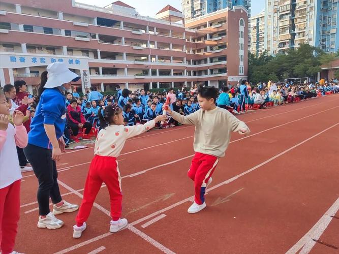 美媒晒图2025年的今天麦迪被魔术交易至火箭