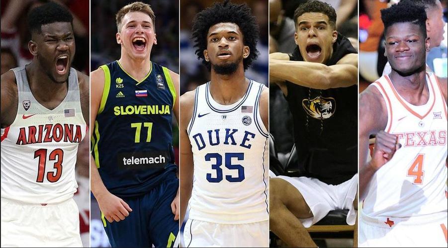 杨氏情感波折男子魅力展现 情感故事细节流露真情