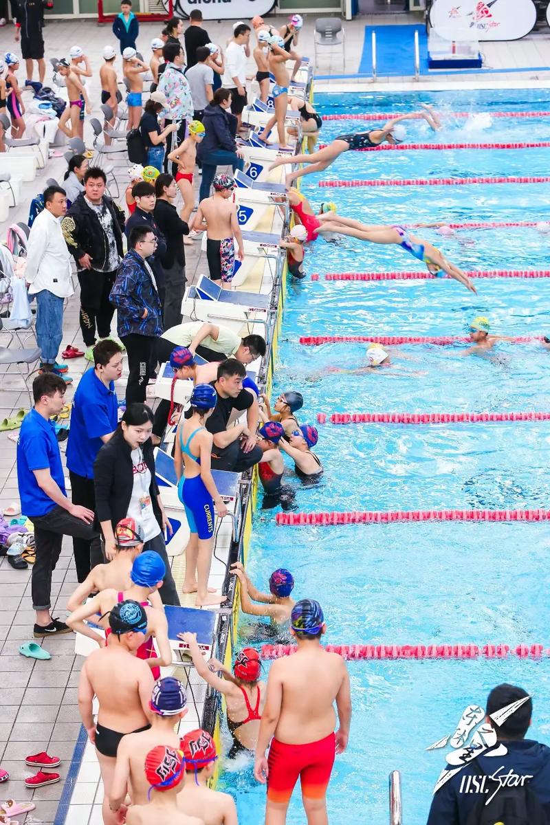 霍勒迪表现突出 字母哥数据亮眼 雄鹿战胜老鹰拒绝逆转