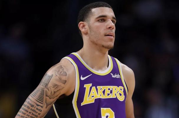 里弗斯谈近期2胜5负赛季很长 我不会反应过激 里弗斯谈近期2胜5负赛季很长 我不会反应过激