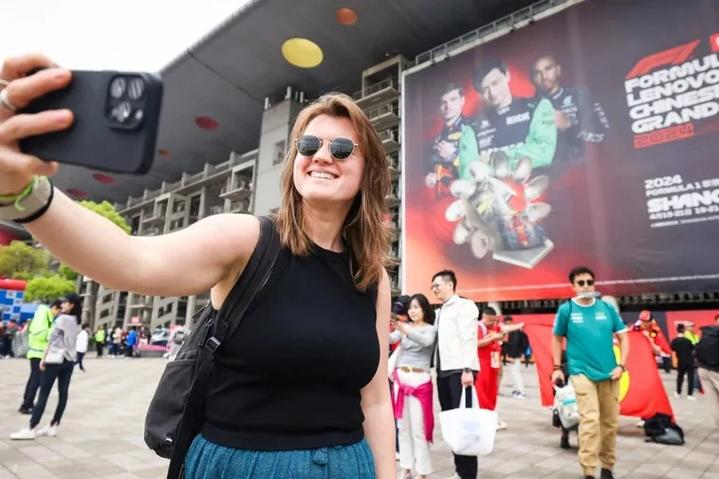 神秘人物遭遇挫折