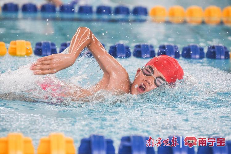 离我最近的室内羽毛球馆