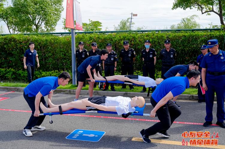 湖人教练组未青睐霍华德寻求年轻化援手 湖人教练组未青睐霍华德寻求年轻化援手