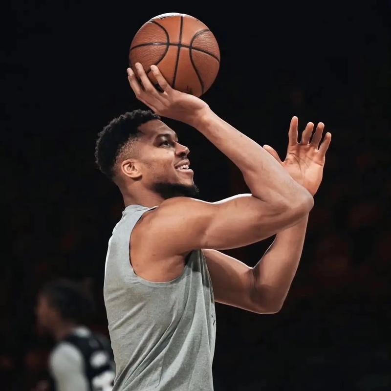 曝湖人交易威少 曝湖人交易威少