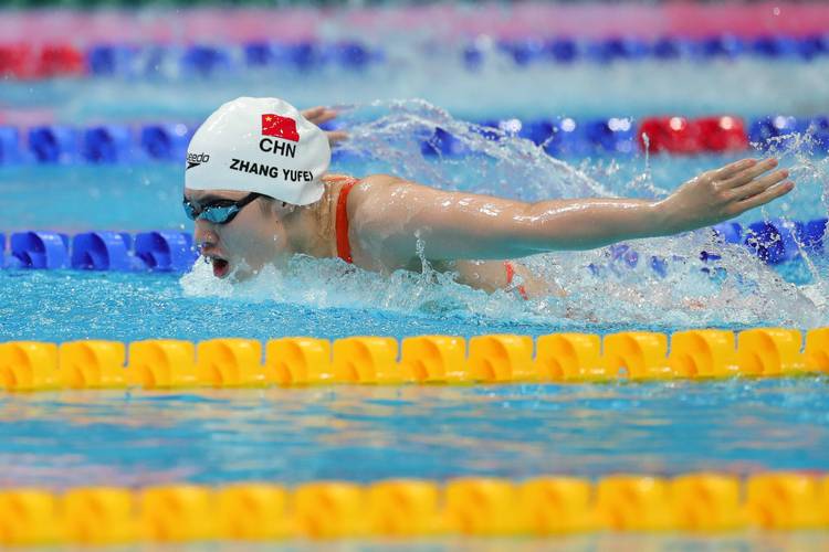 字母哥赛季扣篮数突破217记 超越多队 震撼球场 字母哥赛季扣篮数突破217记 超越多队 震撼球场