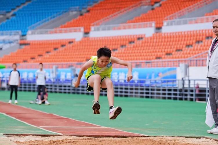 兰德尔谈戴维斯缺阵其余每个人都需要挺身而出