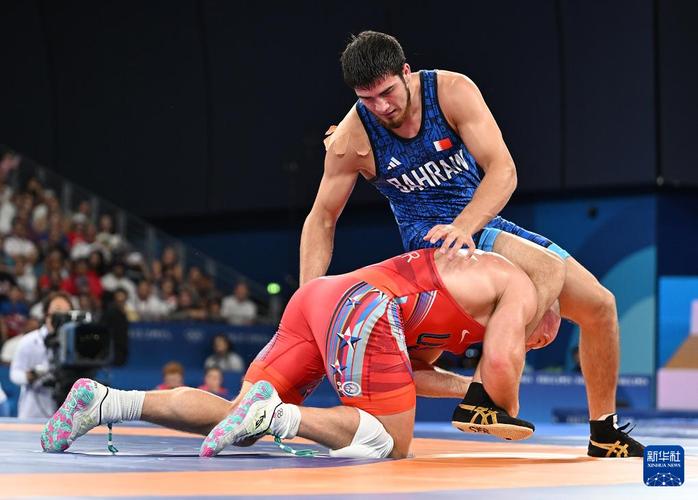 火箭vs马刺季前赛第一节 火箭vs马刺季前赛第一节