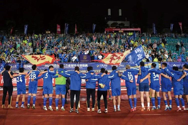 ***策略调整考虑用第20号签及侧翼球员交换老将经验 ***策略调整考虑用第20号签及侧翼球员交换老将经验