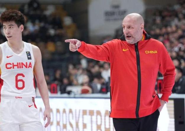 美式女子橄榄球完整比赛 美式女子橄榄球完整比赛