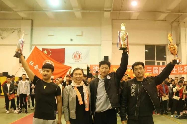 艾弗森晃人视频 艾弗森晃到集锦 艾弗森晃人视频 艾弗森晃到集锦